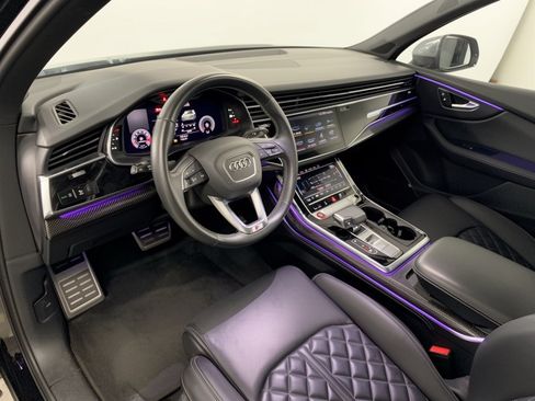 Used 2023 Audi SQ7 Premium Plus w/ Executive Package AWD/4WD image 4