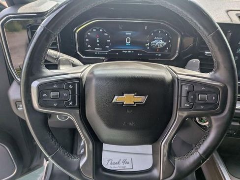 Used 2023 Chevrolet Silverado 1500 High Country w/ Technology Package AWD/4WD image 18