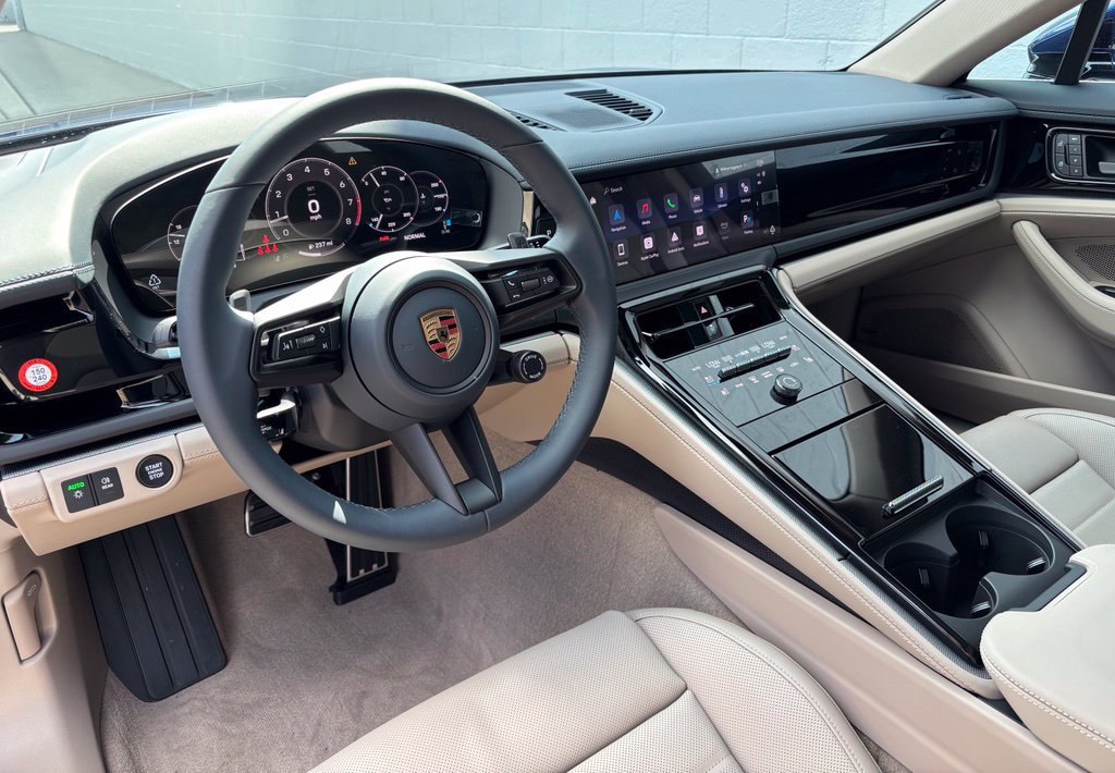 New 2026 Porsche Panamera 4 AWD/4WD image 4