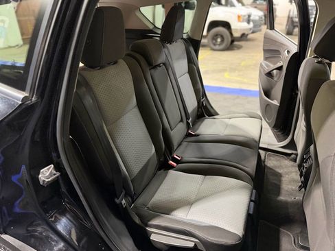 Used 2017 Ford Escape SE image 23