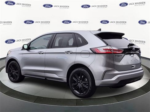 Certified 2022 Ford Edge ST-Line image 3