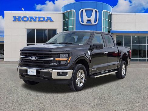 Used 2025 Ford F150 XLT w/ Equipment Group 301A Standard image 7