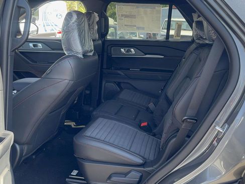 New 2026 Ford Explorer ST-Line w/ ST-Line Street Pack AWD/4WD image 14