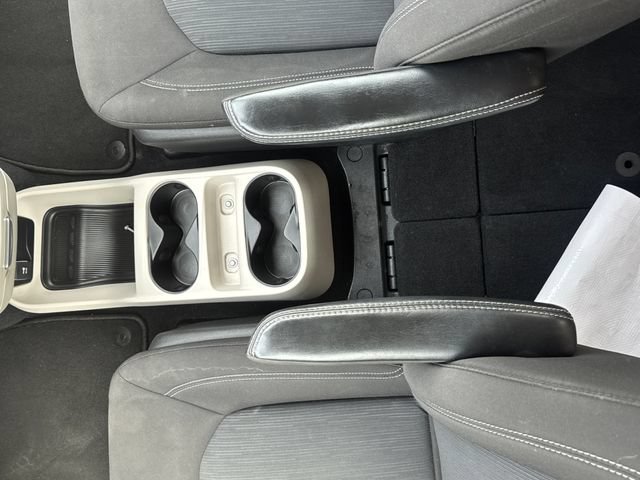 Used 2023 Chrysler Voyager LX FWD image 22