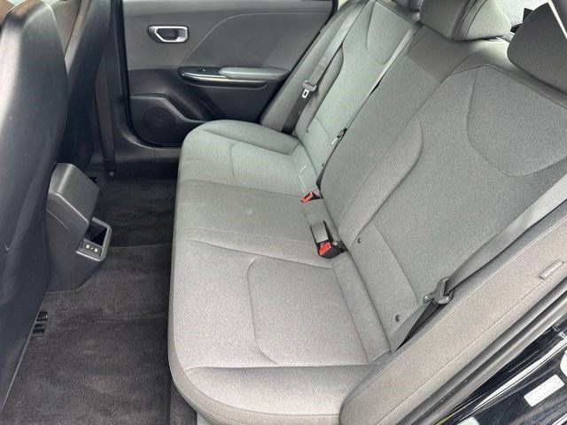 Used 2025 Kia K4 FWD image 34