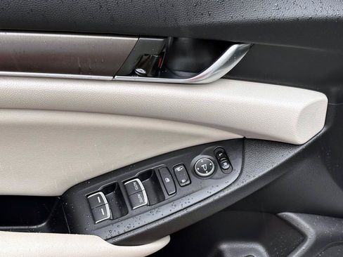 Used 2021 Honda Accord LX image 13