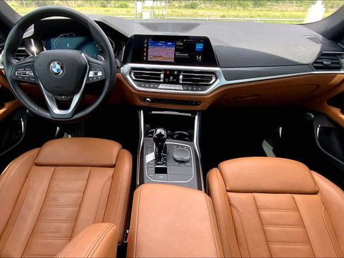 Used 2022 BMW 430i Gran Coupe w/ M Sport Package RWD image 15
