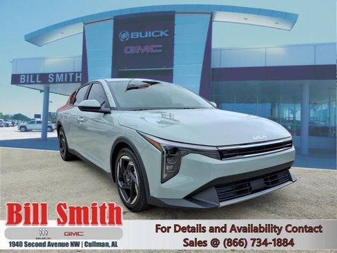 Used 2025 Kia K4 EX image 1