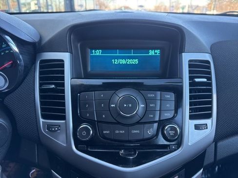 Used 2013 Chevrolet Cruze LT w/ RS Package image 15