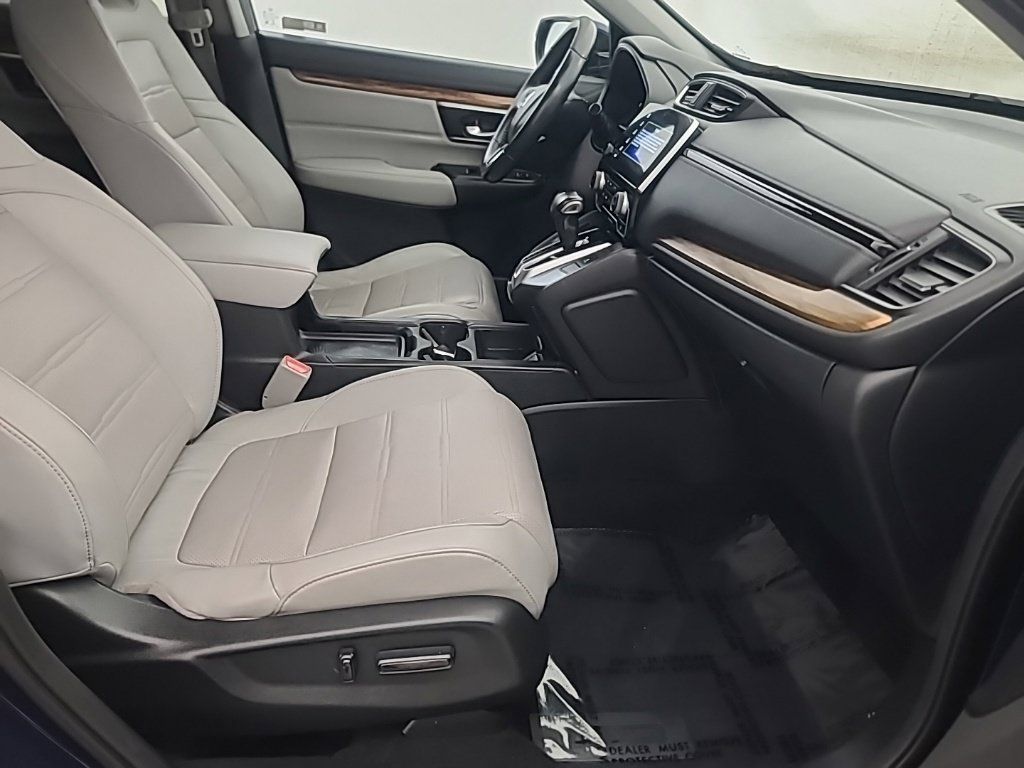 Used 2019 Honda CR-V Touring image 16
