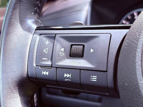 Certified 2021 Nissan Rogue SL w/ Premium Package FWD image 24