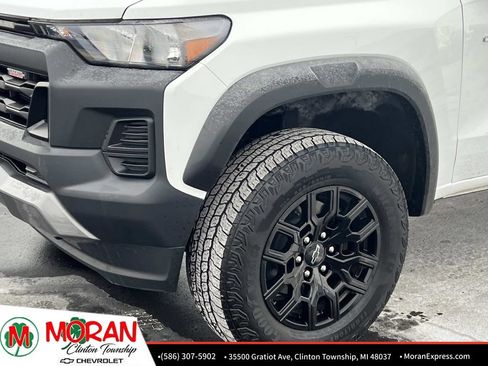 Certified 2024 Chevrolet Colorado Trail Boss w/ Advanced Trailering Package image 10