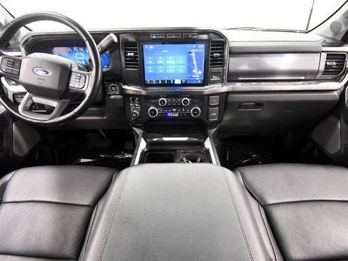 Used 2023 Ford F250 Lariat w/ Black Appearance Package AWD/4WD image 3