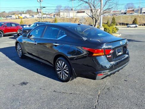 Certified 2024 Nissan Altima 2.5 SV image 11