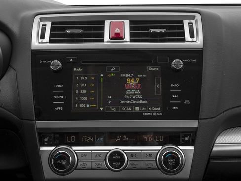 Used 2017 Subaru Legacy 2.5i Premium image 13