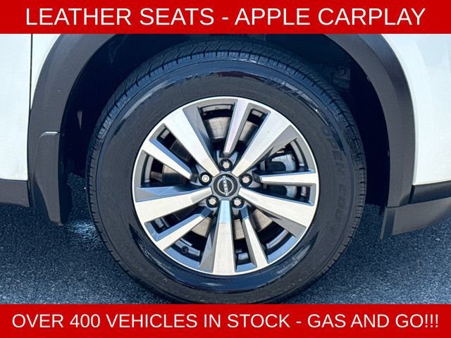 Used 2023 Nissan Pathfinder SL FWD image 12