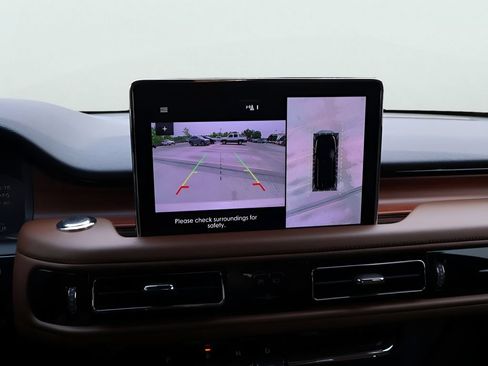 Used 2024 Lincoln Aviator Reserve w/ Equipment Group 201A AWD/4WD image 25
