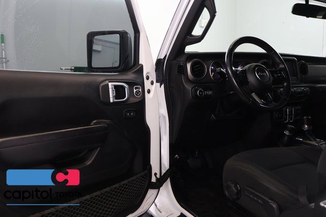 Used 2018 Jeep Wrangler Unlimited Sport S AWD/4WD image 9