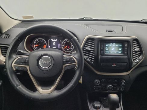 Used 2014 Jeep Cherokee Latitude w/ Cold Weather Group AWD/4WD image 22