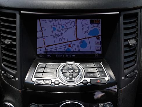 Used 2011 INFINITI FX35 2WD w/ Premium Pkg image 33