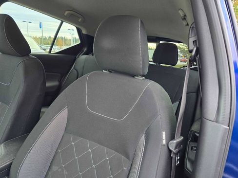 Used 2020 Nissan Kicks SV image 23