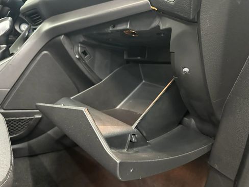 Used 2018 Ford C-MAX SE w/ Interior Protection Package image 53