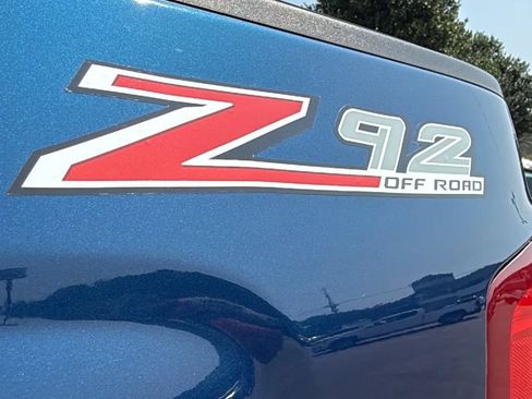 Used 2017 Chevrolet Silverado 1500 LTZ Z71 AWD/4WD image 10