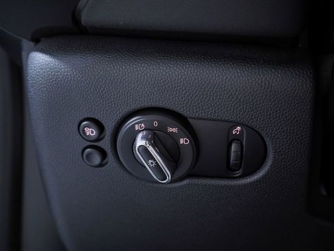 Used 2022 MINI Cooper Convertible image 18