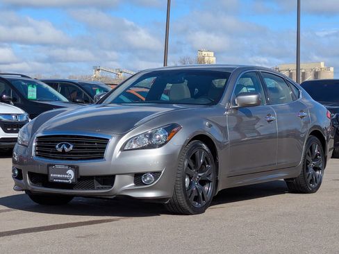 Used 2013 INFINITI M56 x w/ Sport Pkg image 7