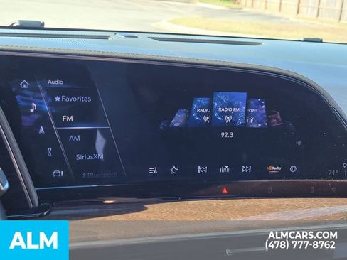 Used 2023 Cadillac Escalade Sport Platinum image 21