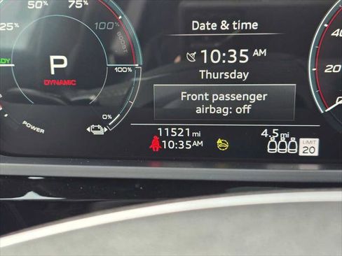 Used 2024 Audi SQ8 e-tron Premium Plus AWD/4WD image 27