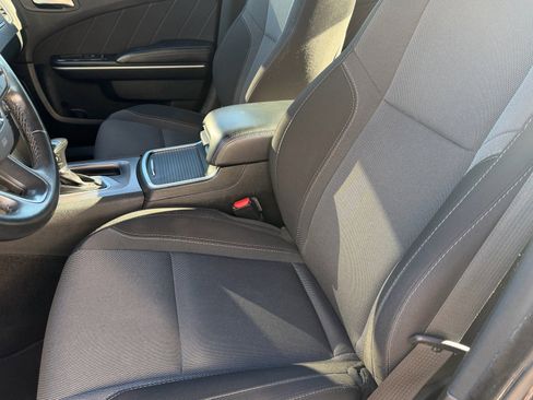 Used 2022 Dodge Charger SXT image 20