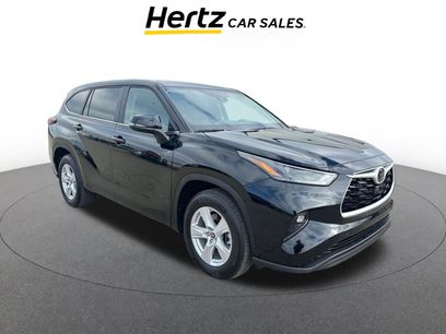 Used 2025 Toyota Highlander LE