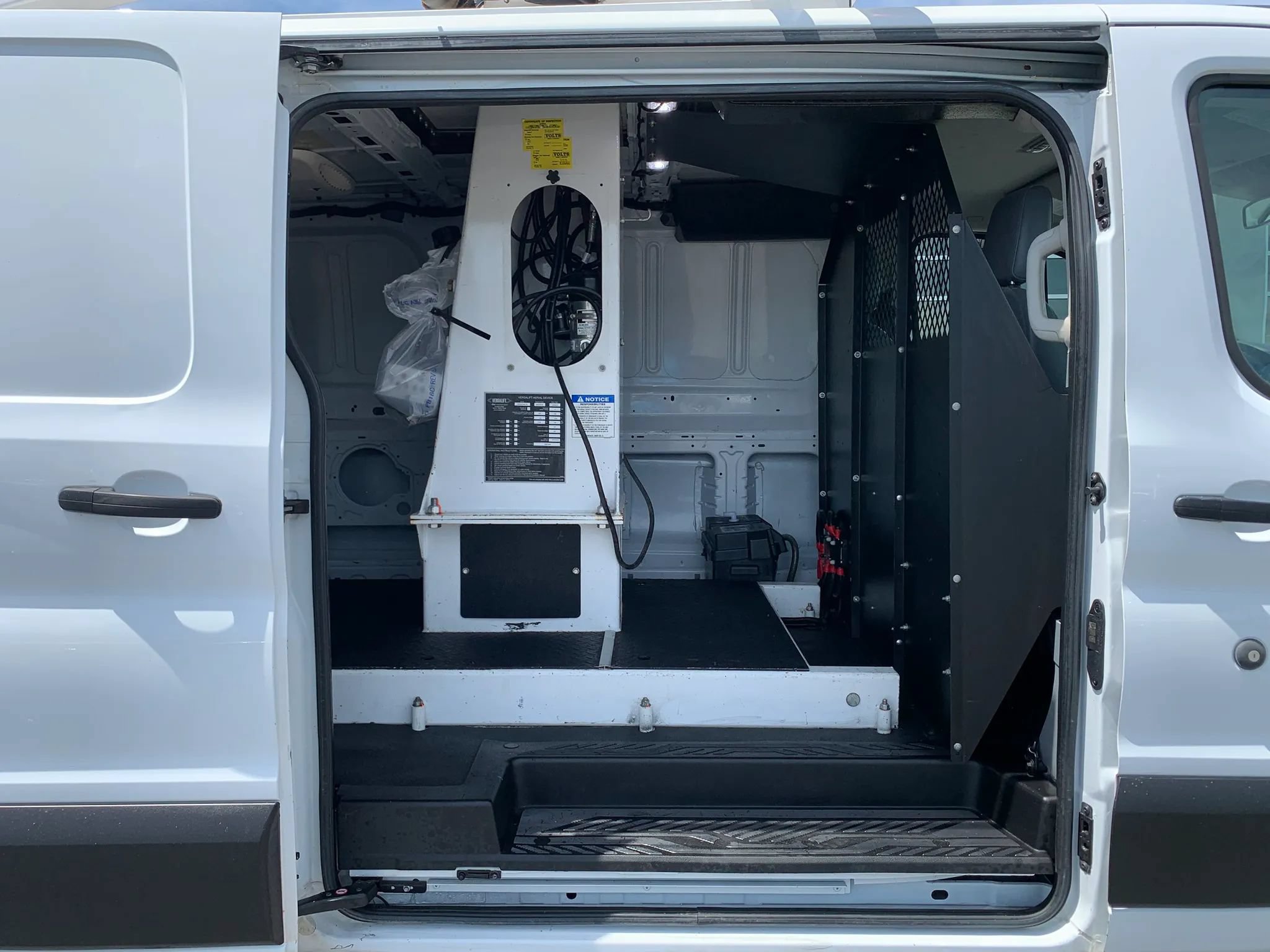 Used 2019 Ford Transit 350 148 Low Roof RWD image 23