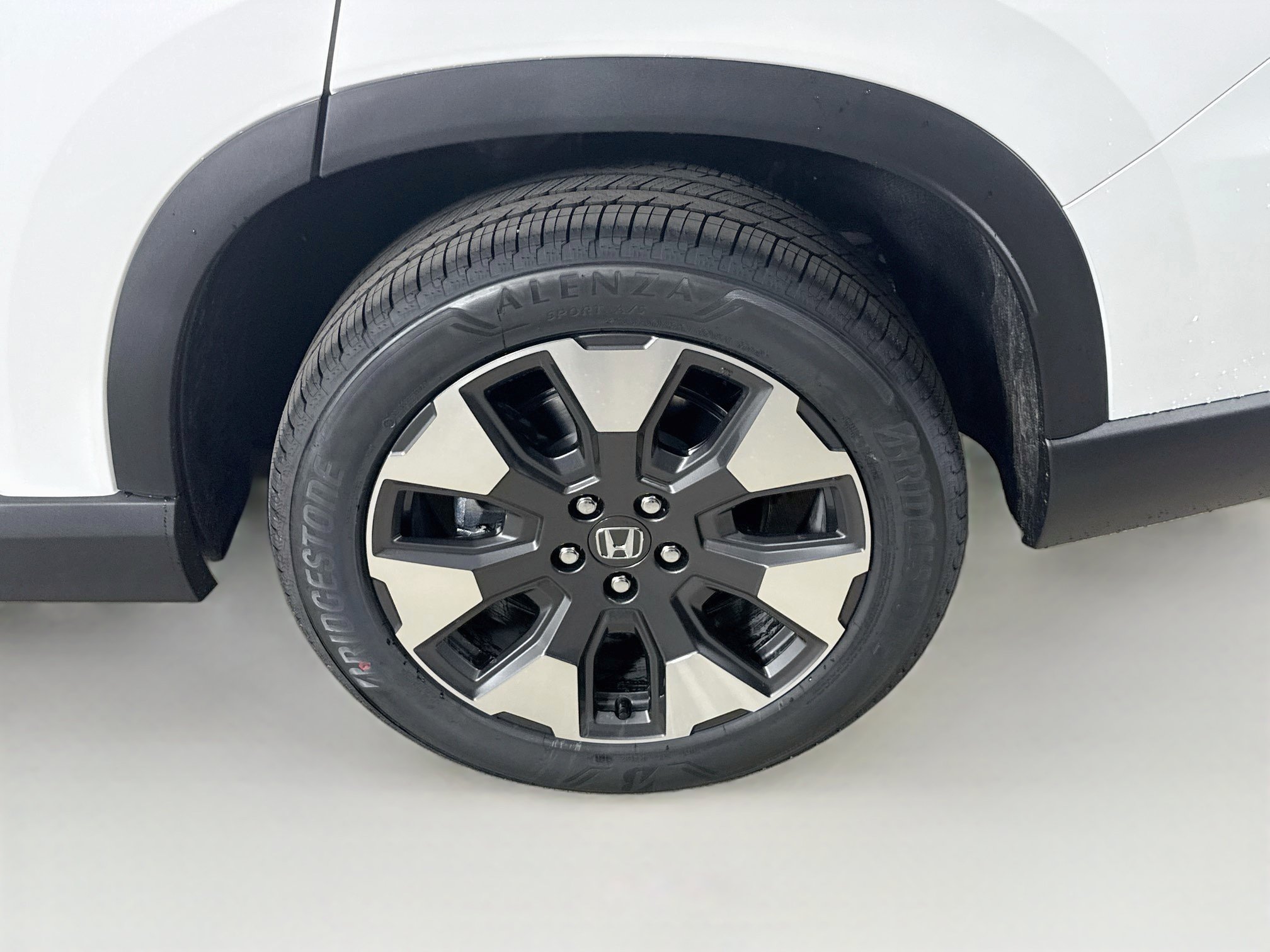 New 2026 Honda Pilot Elite image 40