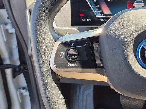 Certified 2025 BMW iX xDrive50 AWD/4WD image 18