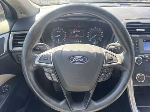 Used 2020 Ford Fusion S FWD image 12