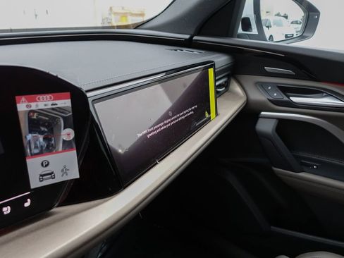 New 2025 Audi Q5 Prestige image 22