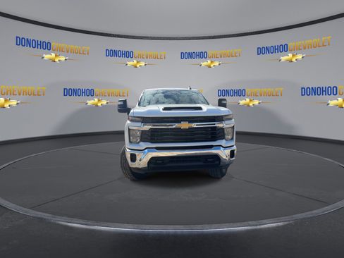 New 2026 Chevrolet Silverado 3500 LT image 6