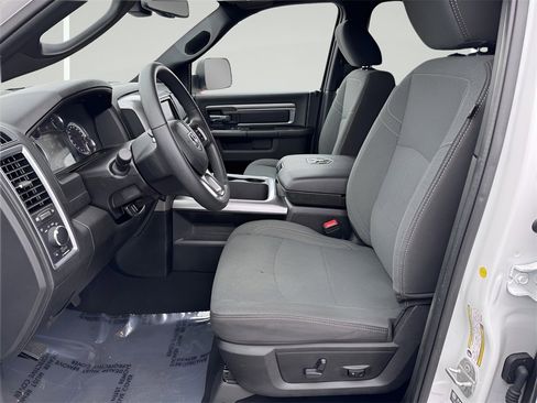 Used 2023 RAM 1500 Classic Warlock w/ Trailer Tow Group image 10