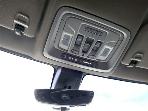 Used 2022 GMC Sierra 2500 Denali w/ Denali Ultimate Package image 39