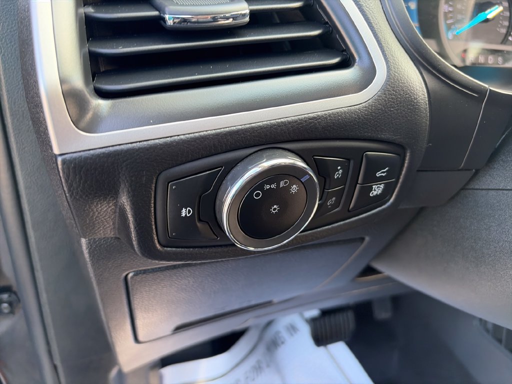 Used 2024 Ford Edge SEL w/ Convenience Package AWD/4WD image 17