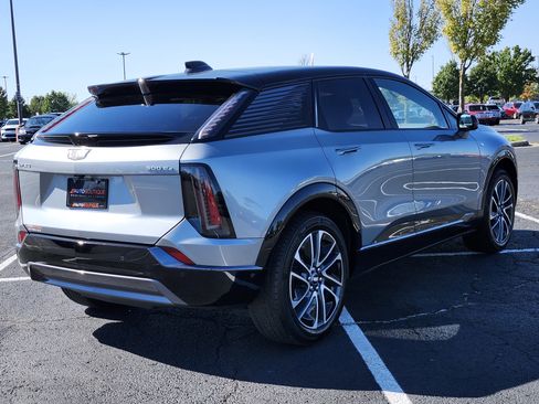 Used 2025 Cadillac Optiq Sport 1 image 11