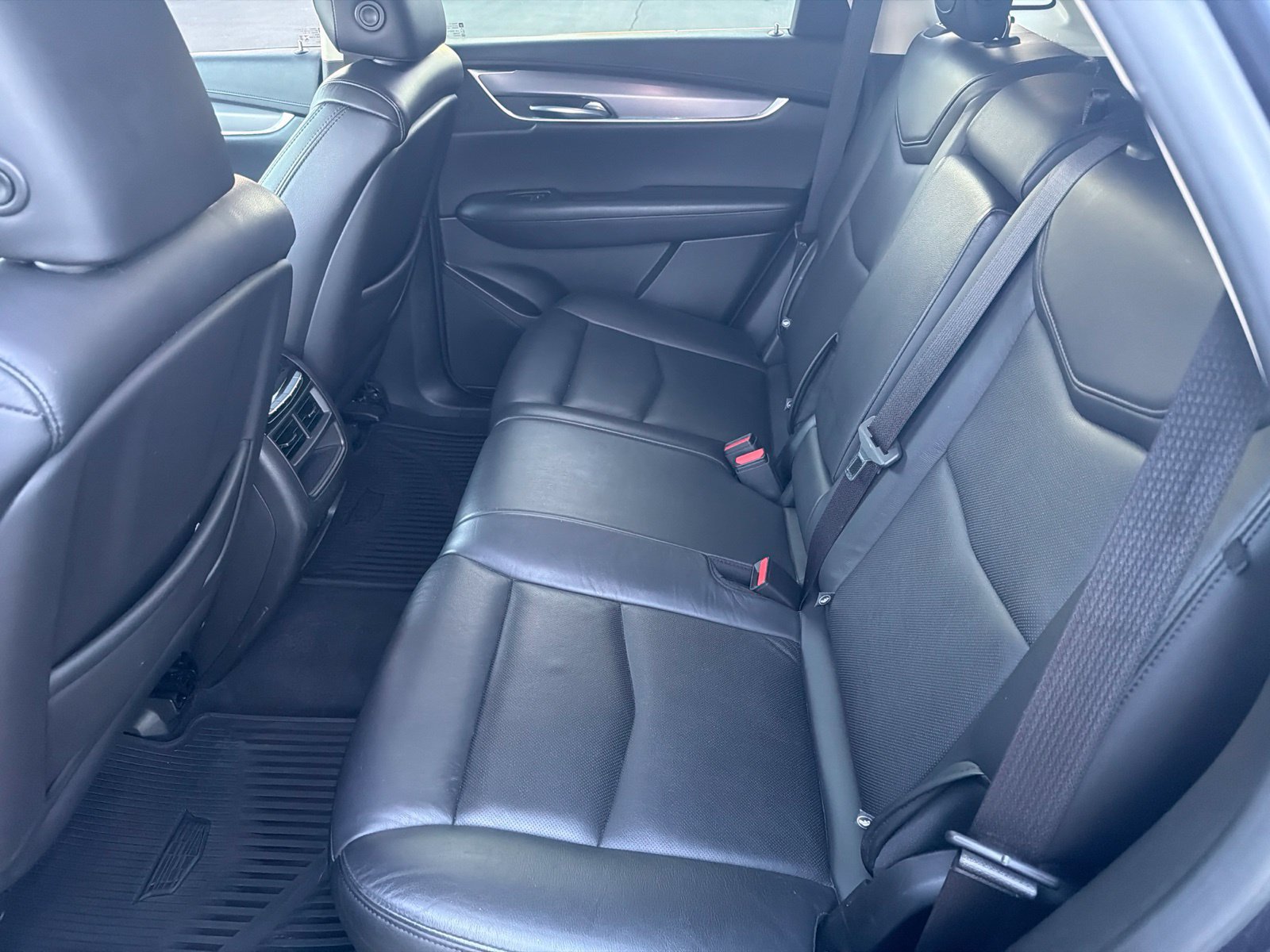 Used 2019 Cadillac XT5 Premium Luxury FWD image 33