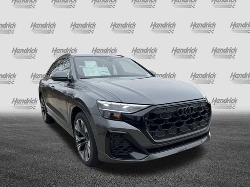 New 2026 Audi Q8 Prestige image 2