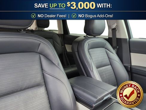 Certified 2024 Lincoln Nautilus Reserve w/ Equipment Group 202A image 23