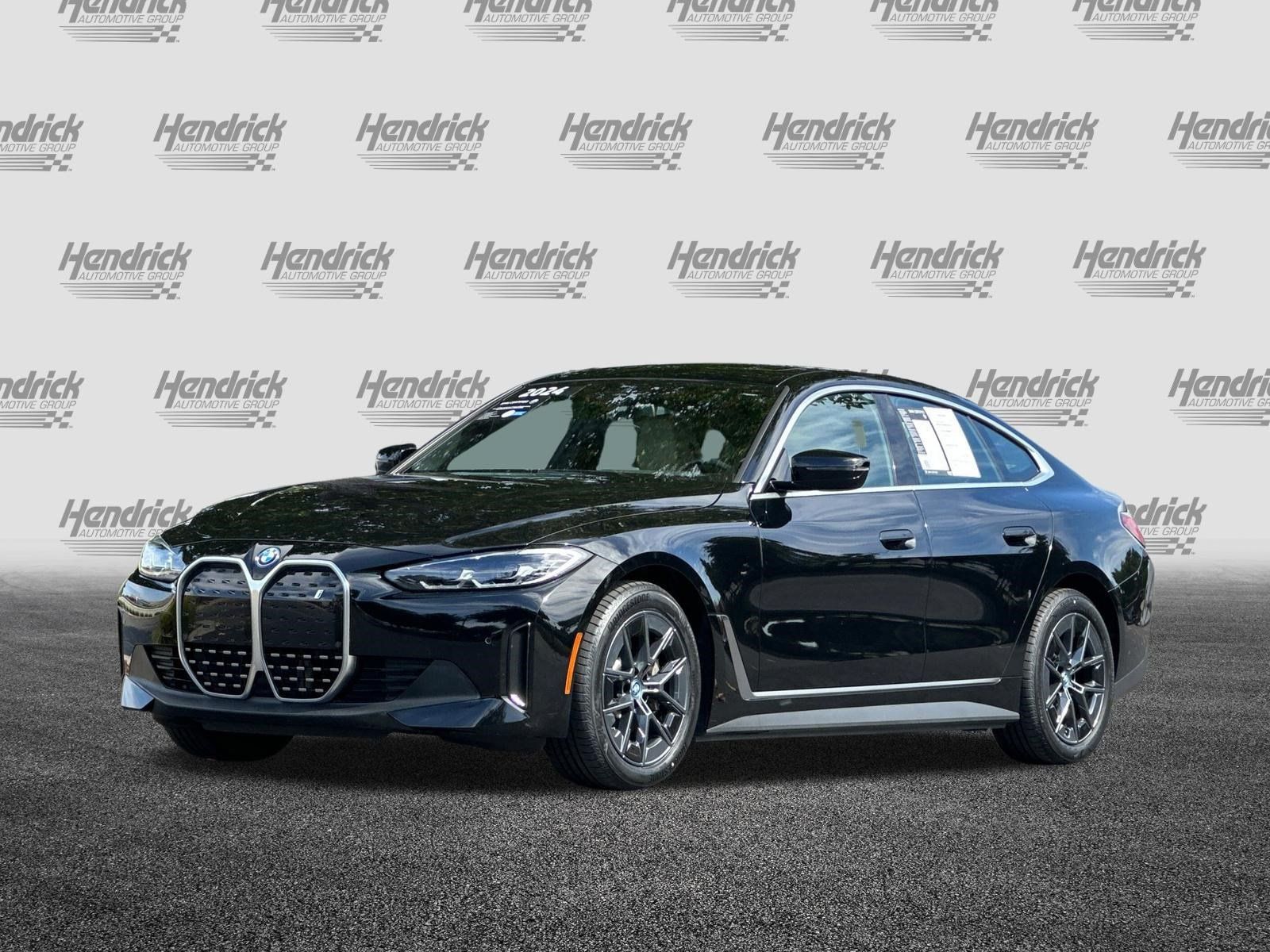Used 2024 BMW i4 eDrive35 w/ Premium Package RWD image 9