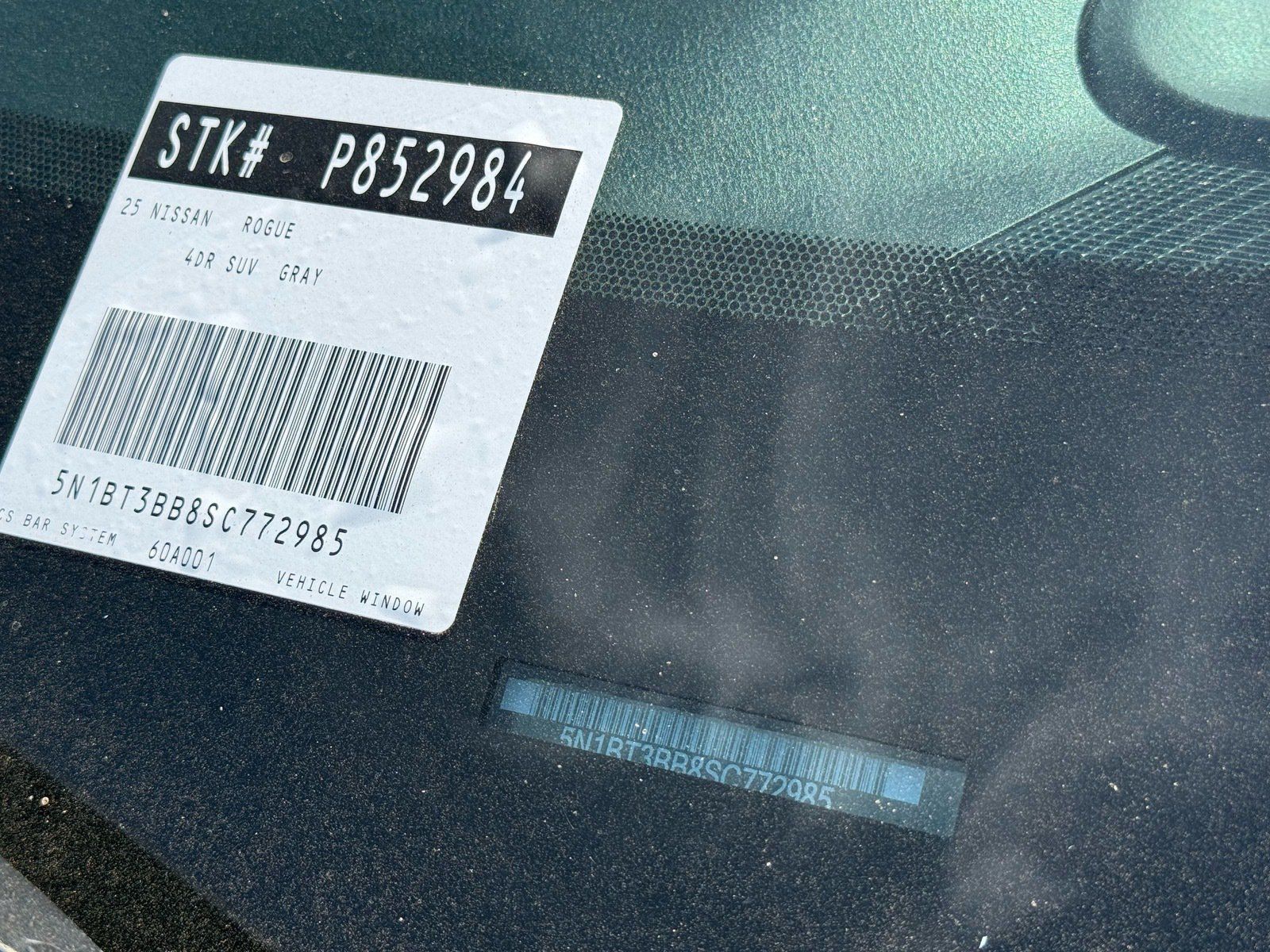 Used 2025 Nissan Rogue SV AWD/4WD image 34
