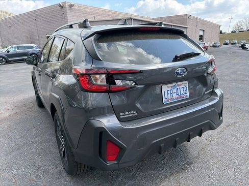 Used 2025 Subaru Crosstrek 2.0i Premium image 7
