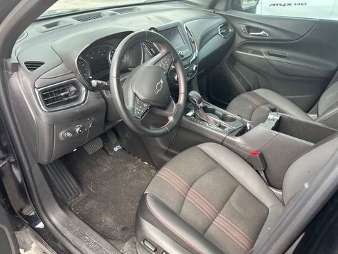 Used 2023 Chevrolet Equinox RS FWD image 4